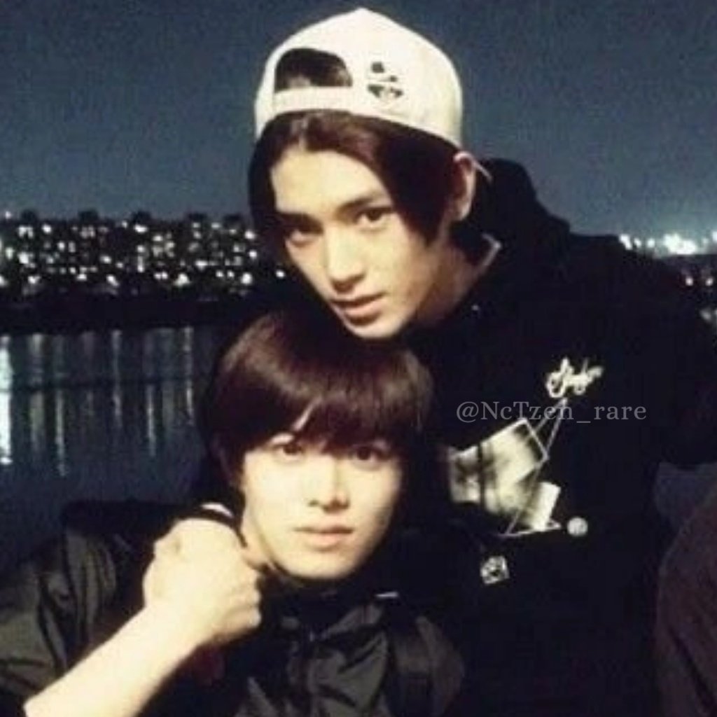 NcTzen_rare's tweet photo. Rare PIC ♡

#TAEYONG #YUTA  
#YuTae #NCT127 https://t.co/yLN5thB7DU
