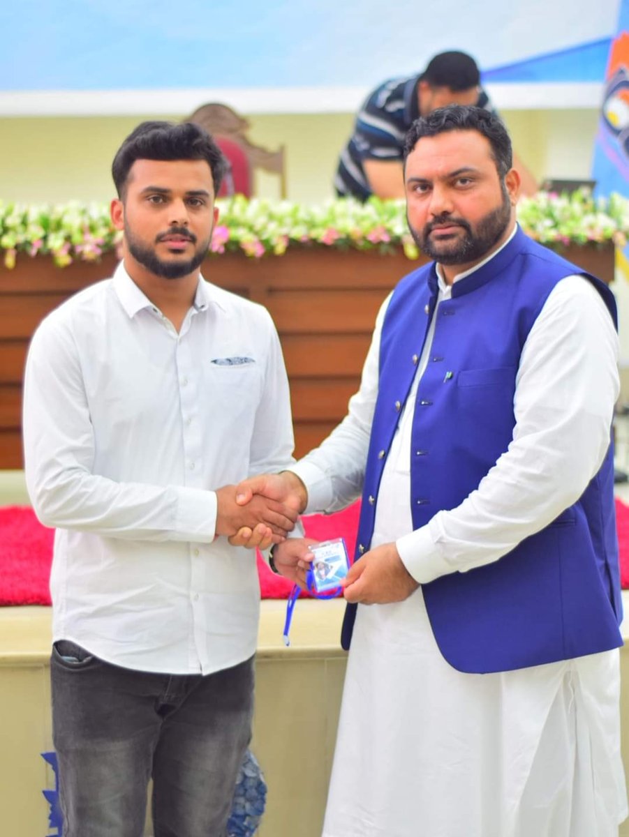 UOGCBS1426's tweet photo. Yesterday an important session was organized  on the theme of 
"ادب پہلا قرینہ ہے محبت کے قرینوں میں"
All new members are valuable asset for the society and it is expected from themselves that they will play a vital role in the progress of the society.
Regards
CBS
#uog #CBS #NAB https://t.co/d4t86MMHyX