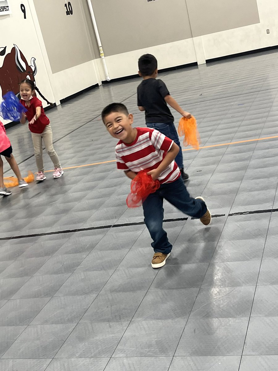 Amber Hill (Gilmore) tweet media