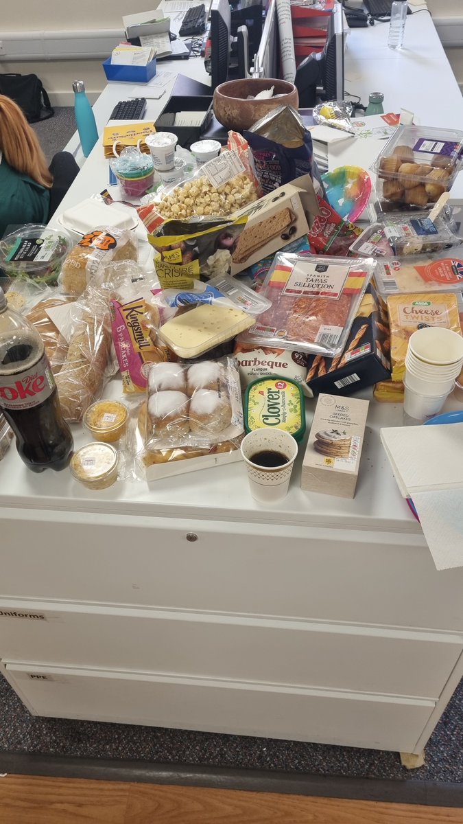 Dietitian's Love Food! Our department lunch today to welcome Nairne to the team! Everything in moderation, as always 🌯🥞🎂🍪🍇🍉 #dietitiansweek2022 <a href="/BDA_Dietitians/">British Dietetic Association</a> <a href="/Gateshead_NHS/">Gateshead Health NHS Foundation Trust</a>  #FoodFriday