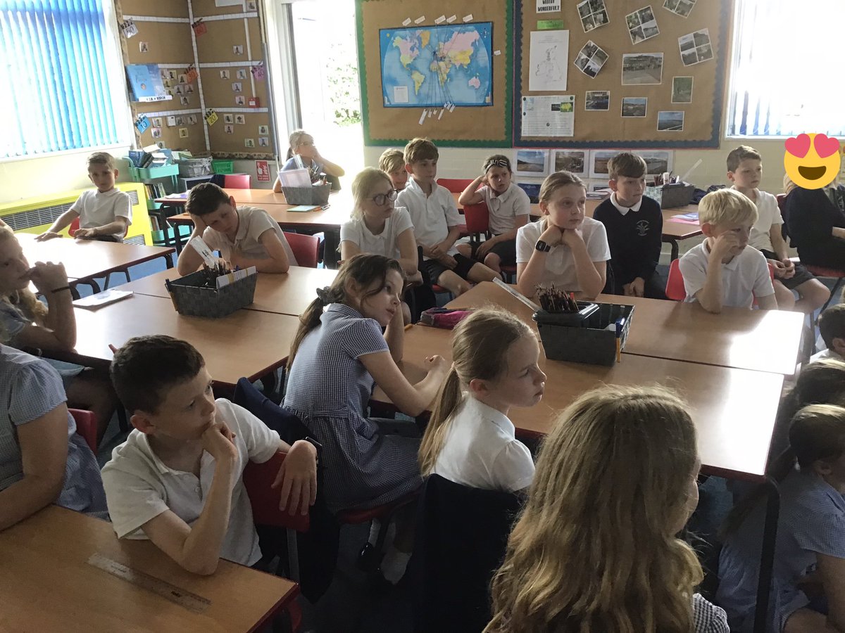 MrsClaassen_KPA's tweet photo. In Science we are learning about ice caps, why they are melting and what affect it has on animals living there. Great discussions and passion fuelled opinions followed. Our big question is: what are environmentalists doing about this problem? @KeelbyPrimary #Keelbyscience https://t.co/kSWmxSqUv7