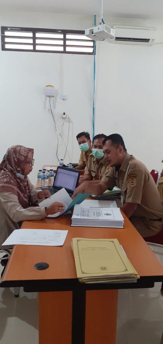 ESDM_SMGDemak's tweet photo. Cabang Dinas ESDM Wilayah Semarang Demak telah melakukan sertifikasi ISO 9001:2015 tahun anggaran 2022
@ESDMJateng @provjateng
#setifikasi #iso9001 #iso2015 #audit #auditinternal #auditeksternal #jatenggayeng #provjateng #cabdinesdmsemarangdemak https://t.co/ooXsDCuK5v