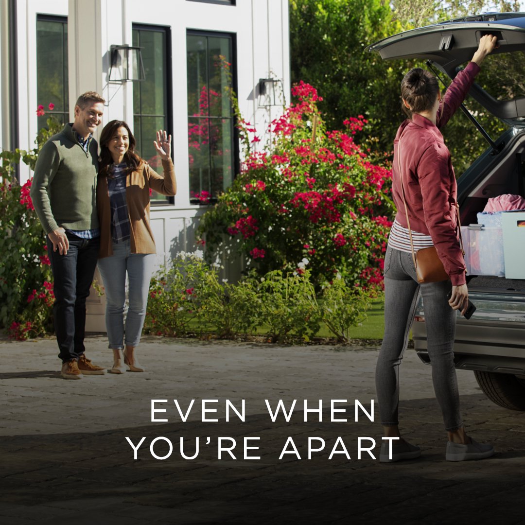 OnStar's tweet photo. Location Status helps keep you and your family in touch. Tap to download the OnStar Guardian app today.