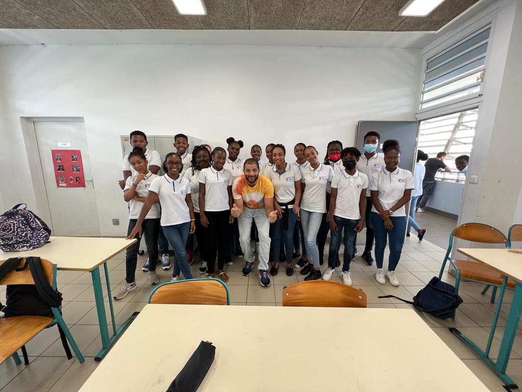 College Edouard GLISSANT tweet media