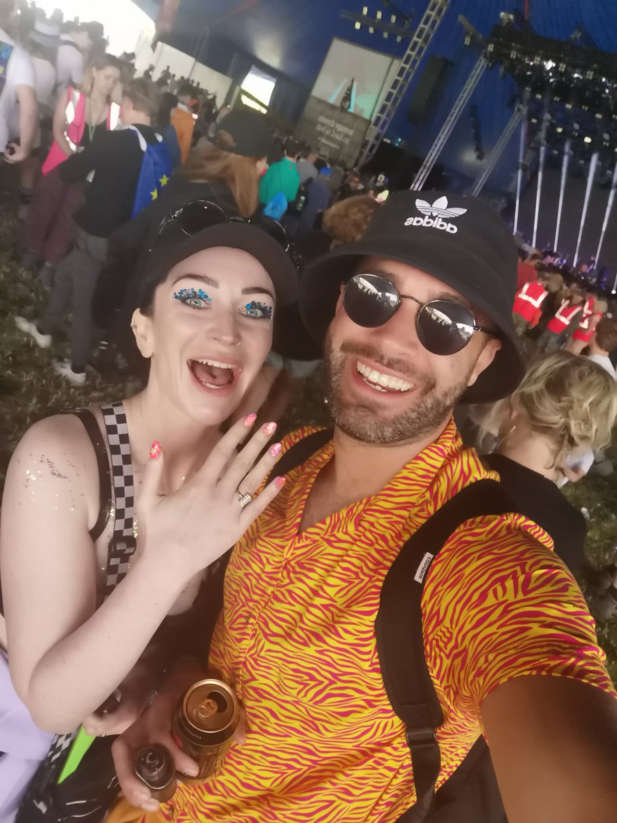 We're engaged! 💍#glastonbury #johnpeelstage22