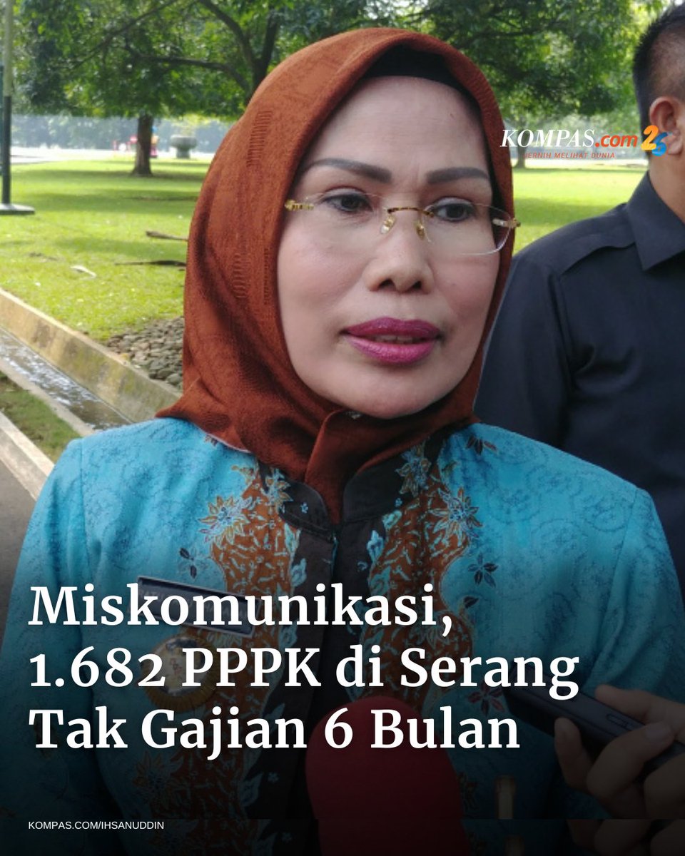 kompascom's tweet photo. Pemerintah Kabupaten Serang baru menyadari bahwa yang membayar gaji 1.682 PPPK bukan pemerintah pusat. Nasib 1.682 PPPK terkatung-katung selama enam bulan. / #Regional #PPPK #Gaji #Serang #PemkabSerang #Pegawai #Pemerintah #JernihkanHarapan 

Baca di https://t.co/aQPDm5H40r https://t.co/NkjD8MuFpe