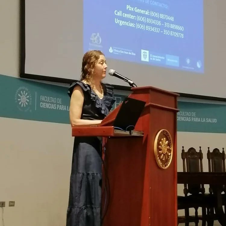 ClaudiaJarAngel's tweet photo. Hoy nuestra @facultadsaluducaldas es escenario del II Simposio de adicciones: una visión interdisciplinar liderado por la @CSJDManizales

Siempre nuestra universidad está abierta a propiciar espacio de diálogo y aprendizaje 
@JIMENAARISTILO @udecaldas https://t.co/KCtPDs7E2K