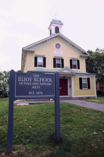 massqball's tweet image. We’re hiring and training (paying!) visual artists to serve as “MassQers” for the July 9th MassQ Ball! Last training session is tomorrow, Saturday June 25th from 12:30-2:30 at @eliotschool in #JamaicaPlain 

Sign up and learn more: Bit.ly/3Nab09E