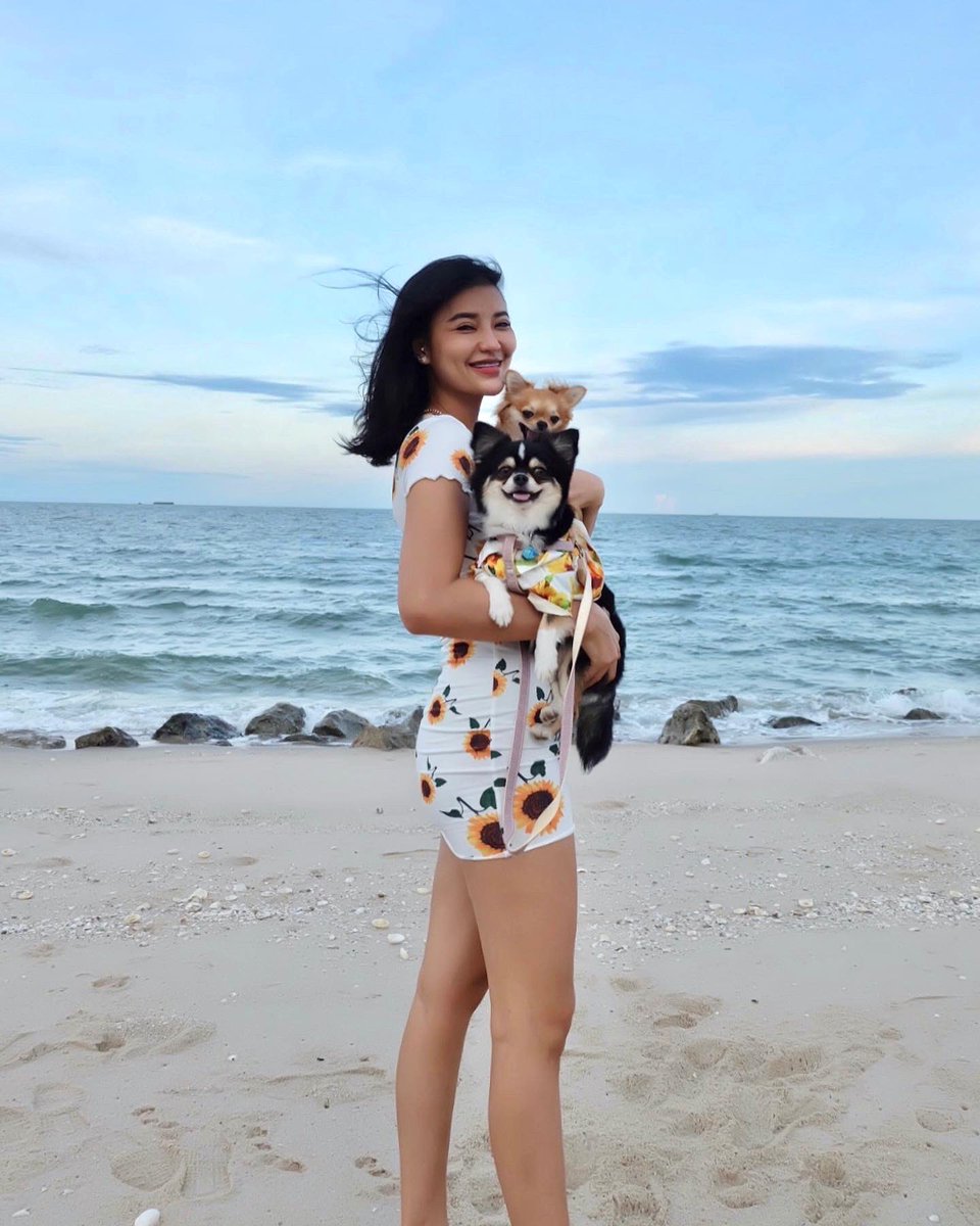 orapun_fb's tweet image. 👩🏻🐶🐶