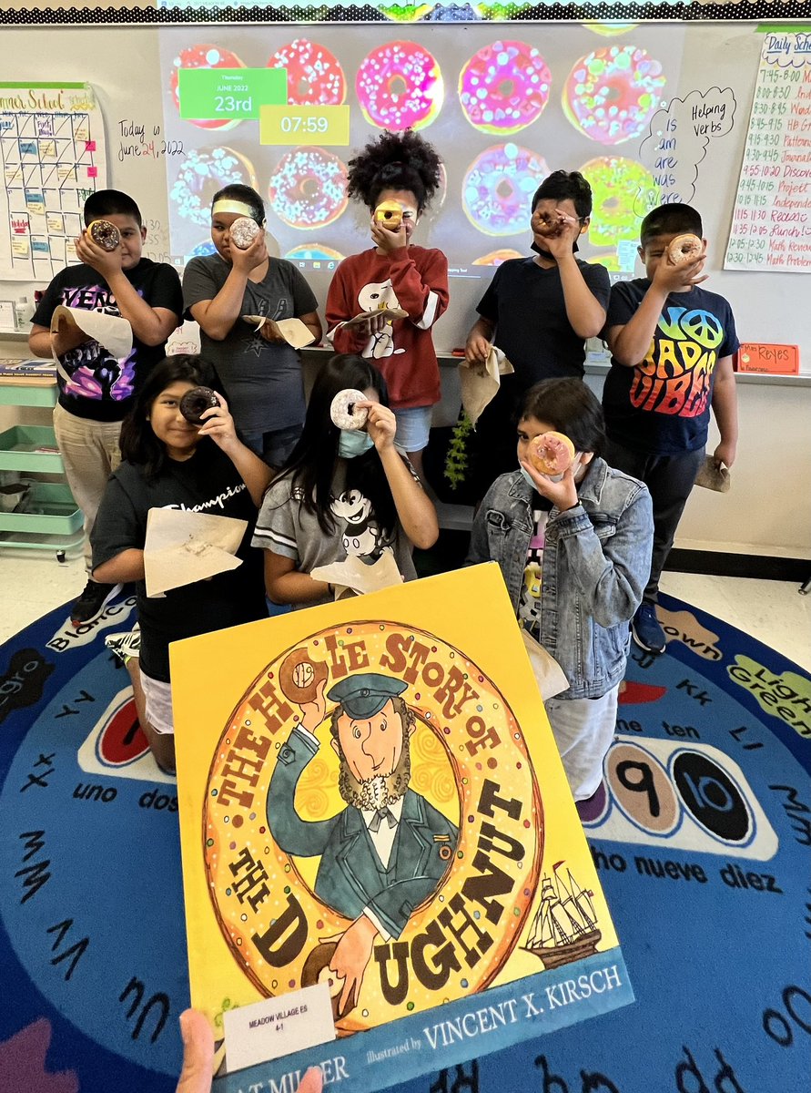 MrsC_Reyes's tweet photo. We’re reading The Hole Story and keeping @writeguyjeff #PatternsofPower in mind! @MVESummerSchool https://t.co/pha42XMEvu