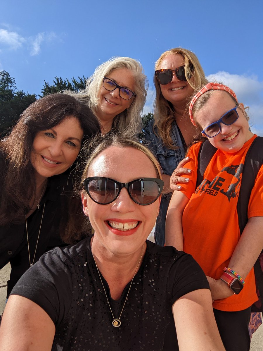 Thorne Library tweet media