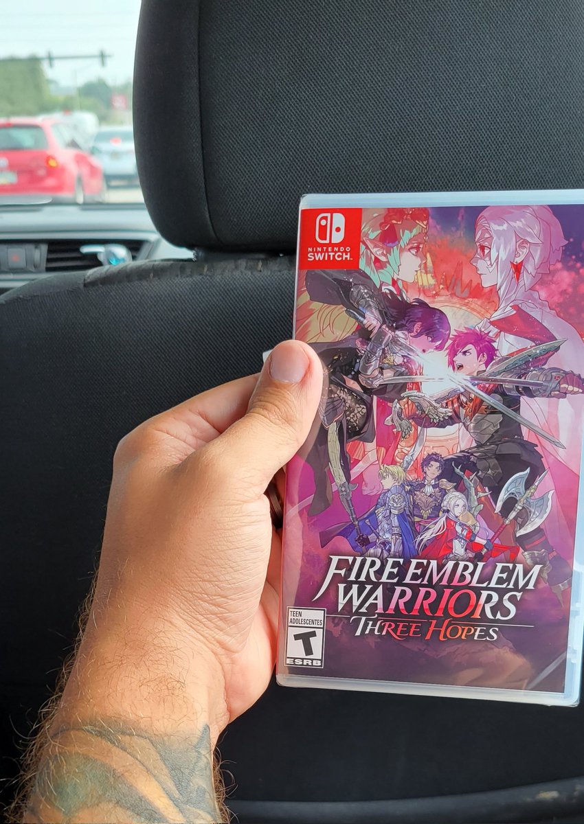 DarkMasamune87's tweet photo. Look what senpai masamune got #KTfamily #musougang #FireEmblemWarriorsThreeHopes @KoeiTecmoUS https://t.co/cAOh4l1gaz