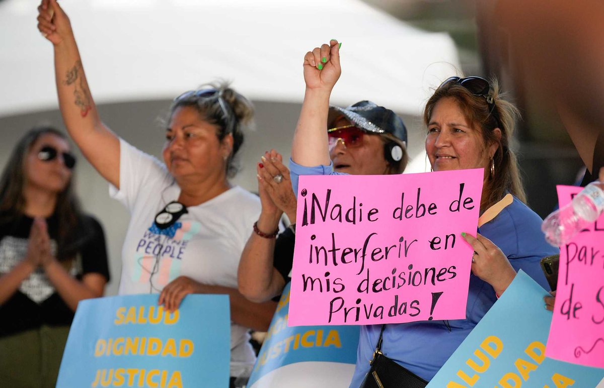 Texas abortion live updates: As Supreme Court overturns Roe v. Wade, trigger law set to move forward dlvr.it/SSmpkV