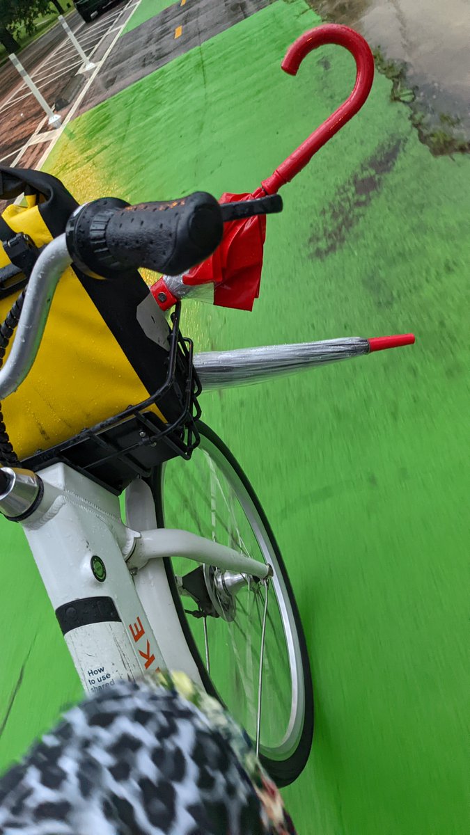 RideKCBike's tweet photo. Y'know that feeling when you are so excited for rain after weeks of record-breaking temperatures, so you #rideanyway?
#ridekcbike #kcbikes #ridekc #bikeshareistransit #whatevertheweather https://t.co/wj3kD6JYjd