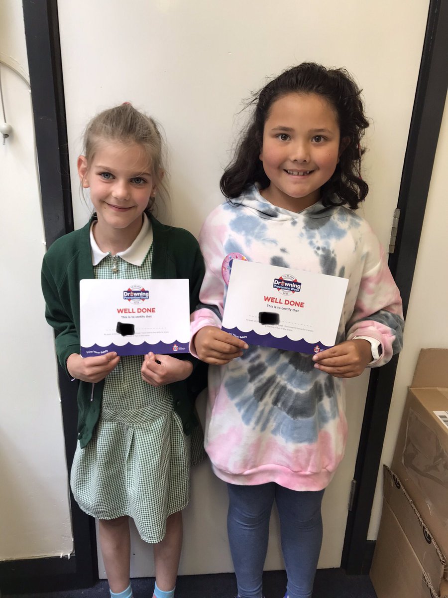 elmclasshh's tweet photo. Lots of children receiving an important certificate during Drowning Prevention Week. Well done everyone! #HighHamPE https://t.co/NhApFVz1aT