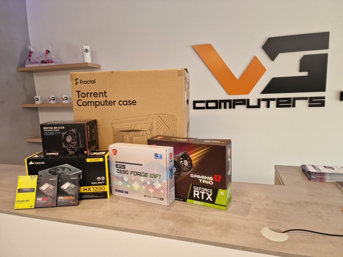 VG Computers tweet media