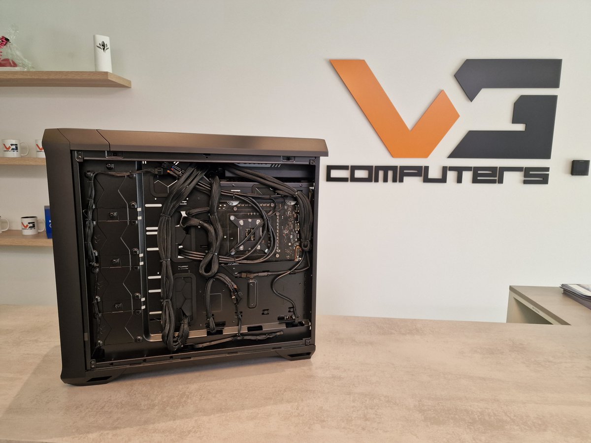 VG Computers tweet media