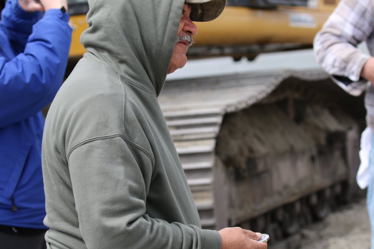 CorpsNewEngland's tweet photo. Thank you to @USACEWilmington and @VicksburgUSACE for supporting our recent efforts to dredge #GreenHarbor and #StageHarbor, MA in April and May. The dredge Murden was critical to the overall success of both projects, hauling out a combined 80,000 CY of sand and cobble shoaling. https://t.co/hwnJrW3ahL