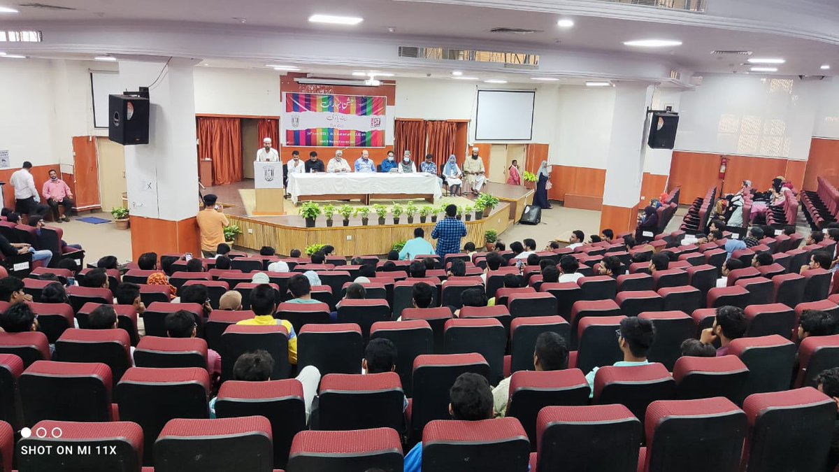 ASLmanuu's tweet photo. Jashn-e-Baharan inaugral ceremony and Baitbazi Competition .
#AIASL #ASLManuu #MANUU #MaulanaAzadNationalUrduUniversity https://t.co/xaOKp4cGBs