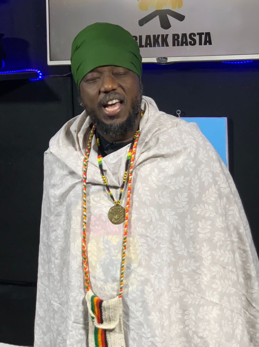 Blakkrasta's tweet photo. We getting ready to hit you with the BLACK POT WITH BLAKK at 5pm today.. Please do not miss the fire.. 🔥
Remember to subscribe to the channel for daily updates..

https://t.co/g4kboRwm53 https://t.co/LOq0Y9lMUl