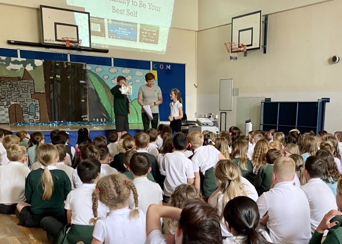 DunbarneyPS's tweet photo. One of our lovely Primary 7 Reading Leaders held a fundraiser as part of his reading legacy to the school. Today he gave out first, second and third prizes to the lucky winners who took part in his Pokémon trail. #dunbarneyreads #readinglegacy @scottishbktrust 😍📚 https://t.co/09gn6s0xkO