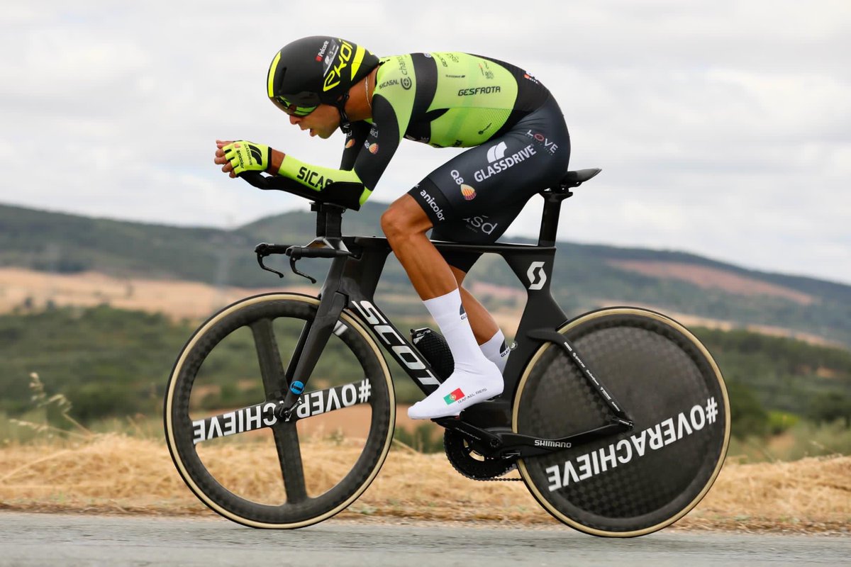 MafiaCycling's tweet photo. Rafael Reis beats the UAE Ivo Oliveira and João Almeida at the NITT in Portugal 🇵🇹 
Not really a surprise, given the nuclear performances of Team Glassdrive this year ☢️ https://t.co/tdCxQWYZ41