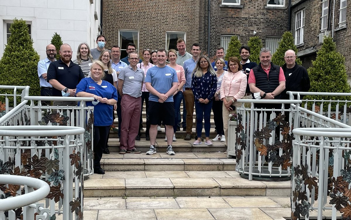 Delighted to have such a diverse group of experienced faculty at our @NDTP_HSE funded Adult Critical Care Transport #ACCT #TrainTheTrainer #TTT course @COAIrl today. Thanks to all faculty, students, @AmbulanceNAS, @NISTAR_HSC and @crinaburlacu for squeezing one last course in!