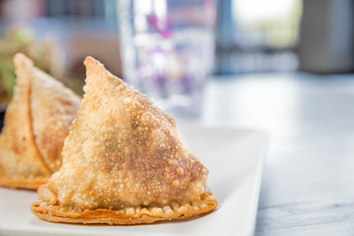 Introduce someone you love to Tandur this weekend!

tandur.com/order-online/
#SpiceisLife #Eat Local