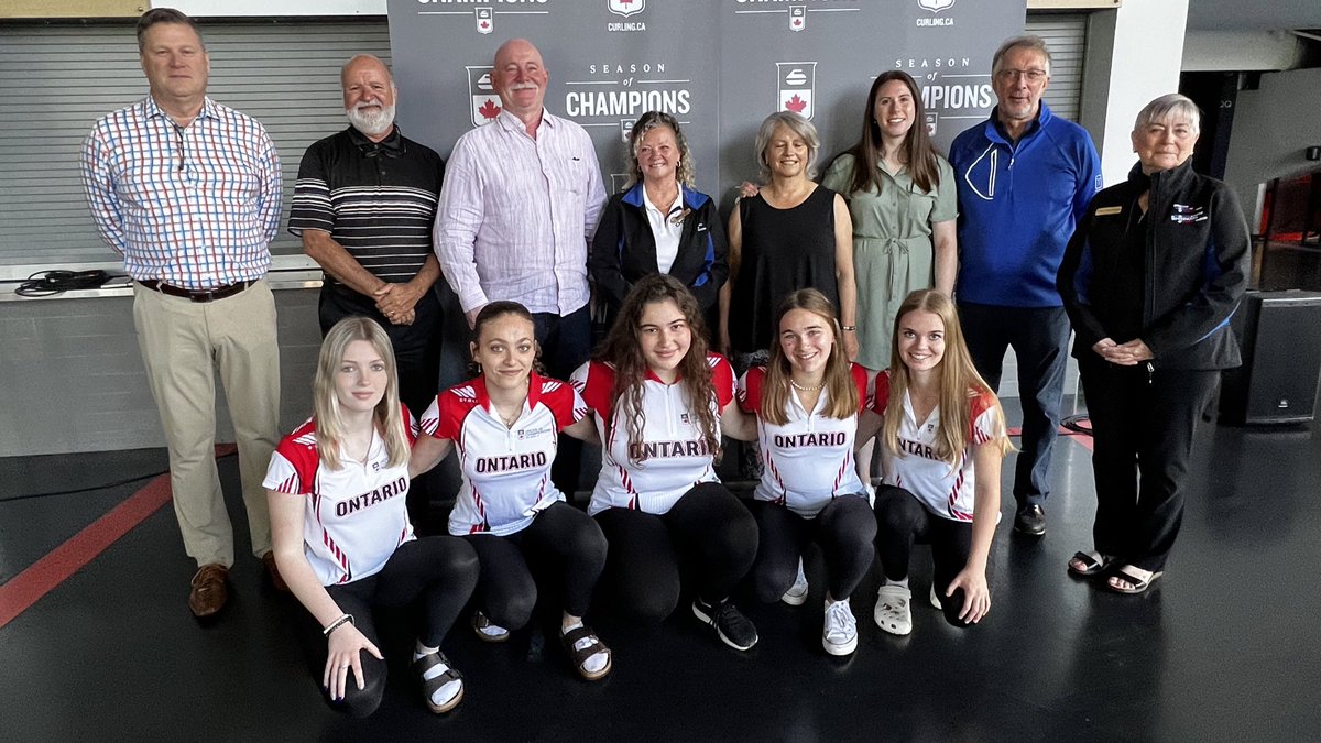 Curling Canada tweet media