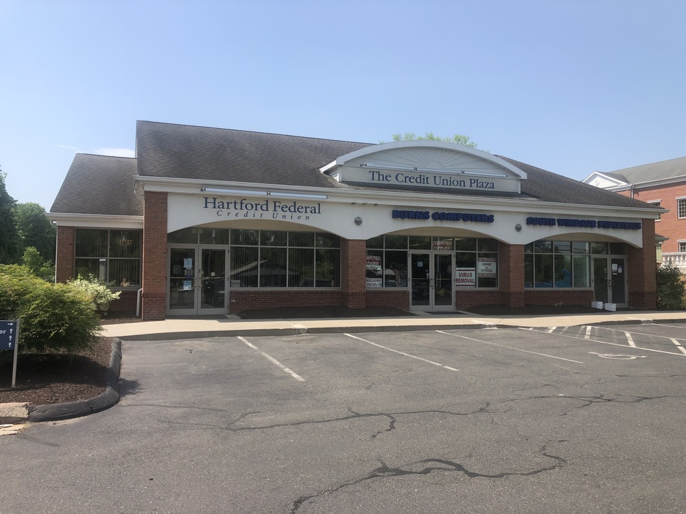 Sentry_Comm's tweet photo. Sentry Commercial is introducing more properties #PerSquareFoot for sale or lease. Check out the latest!
-1665 Ellington Road, South Windsor
-805 Farmington Avenue, West Hartford
-29-35 Griffin Road South, Bloomfield CT
More details here:
https://t.co/6JuBaoYHc0 https://t.co/pHeqMKhSfE