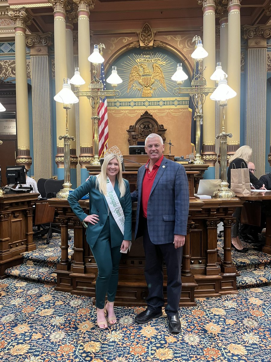 SenJonBumstead's tweet photo. Yesterday I had the honor to host and introduce Tara Oomen, the 2021 Asparagus Queen to the Michigan Senate. Tara in her roll as queen has been a strong promoter of asparagus and agriculture in Oceana County. https://t.co/jskAnQDIOZ