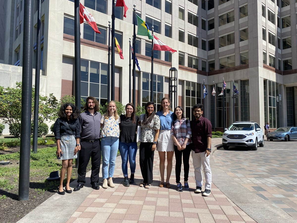 Grateful to @LoxoLillyOnc for giving students from <a href="/CMCB_Grad/">CMCB Grad Program</a> the opportunity to visit and learn about different career opportunities an industry could provide. Also, thanks to CGSA member Xue Xiao (from <a href="/MitraLab1/">Mitra_Lab</a>) for organizing this.