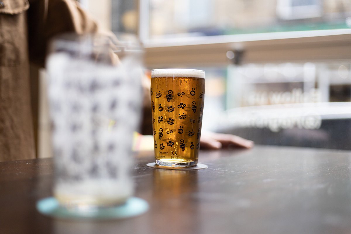 Cold. Crisp. Refreshing. 

All of the above ✅ 

It's time for a pint at the tap Holmfirth...😏