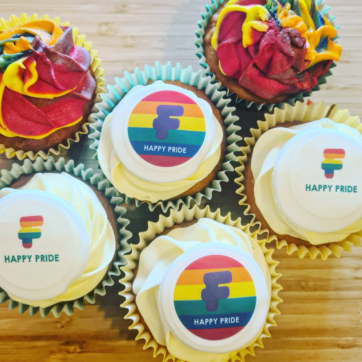 A few sweet treats for Team Fenero to mark Pride celebrations this weekend! Happy Pride to all!

#pridemonth2022 #pride #equality