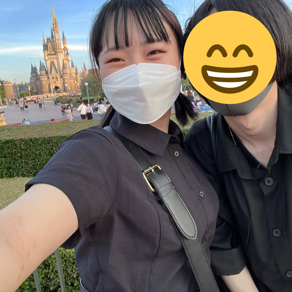 gleeeenbase's tweet photo. やはりランドとシーはセットだし、5分待ちとか素晴らしすぎだし、「人生初ディズニーをサプライズでくれてわがまま聞いてくれてずっっっっっっと楽しいな彼氏」は君くらいです🫶 https://t.co/YX7h9Cel2x