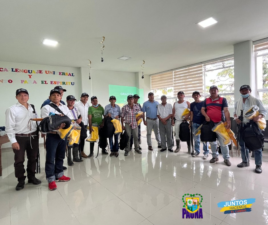 PaunaBoy's tweet photo. En el día mundial de los servicios públicos, reafirmamos nuestro compromiso con el agua, en esta ocasión conmemoramos a los fontaneros de los sistemas de abastecimiento de agua rural con la entrega de dotación personal y kit de fontanería. https://t.co/X2KFpxn2Zp