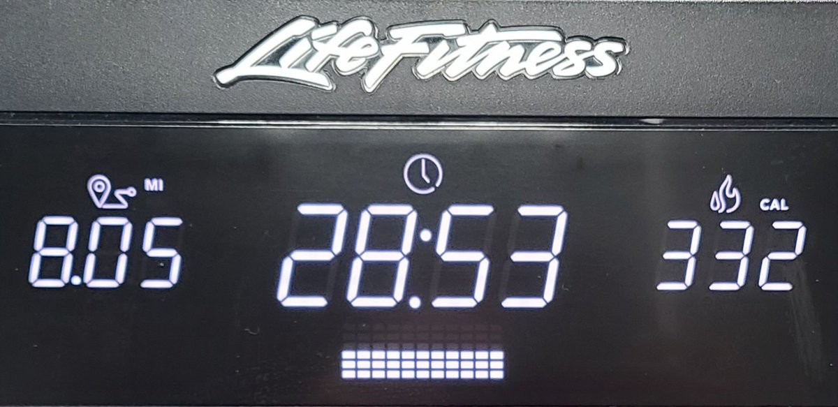 BSzeusBS's tweet image. @didNoah? 3️⃣
#SeahawkHRChallenge