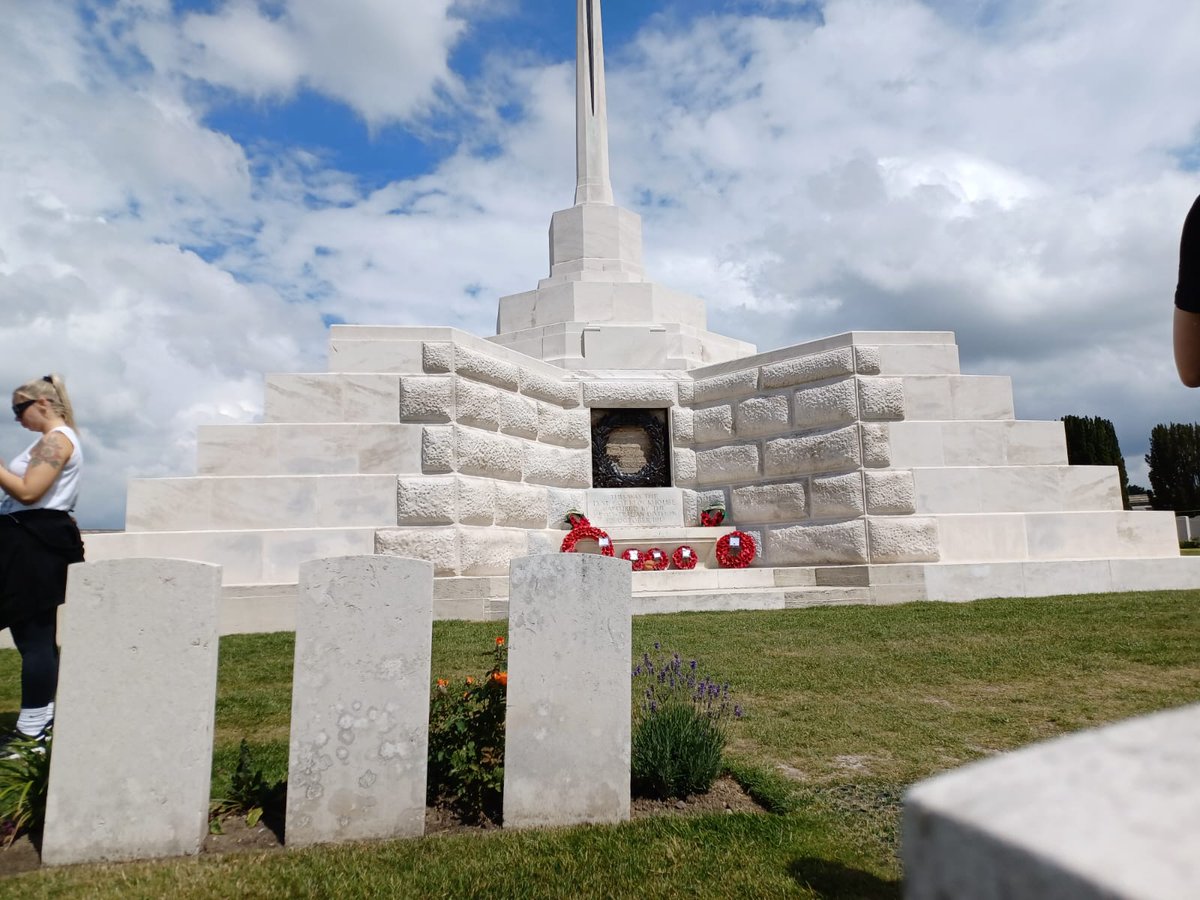 Pattyspiececake's tweet photo. George is having a GREAT first day on his WW1 Battle Field tour with @brixhamcollege 

Excited to see what tomorrow brings for him and his fellow travellers https://t.co/cMTk0v9j4J