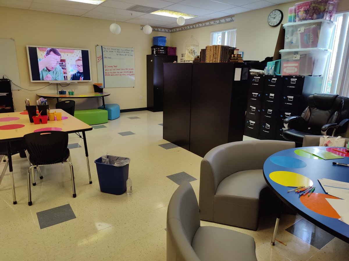 Mrs. Parti tweet media