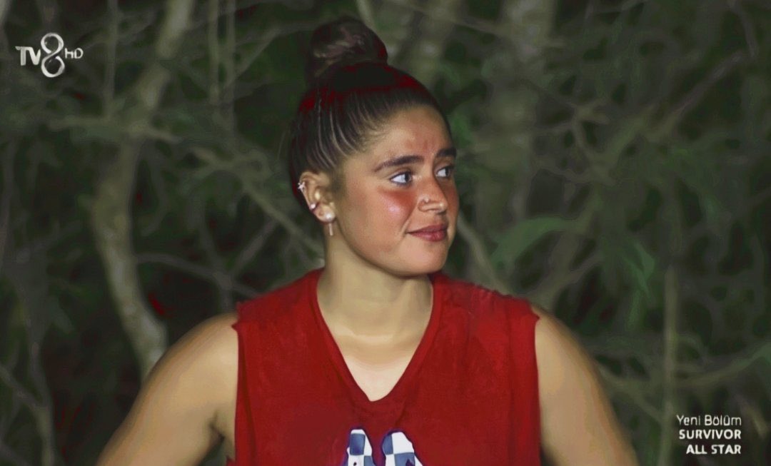 ayseyukselpics's tweet photo. Mücadelene sağlık Ayşe’miz🥺🌟 🤎

#Survivor| #SurvivorAllStar2022
#AyşeYüksel | #Survivor2022Allstar https://t.co/KtE8KzpEwk