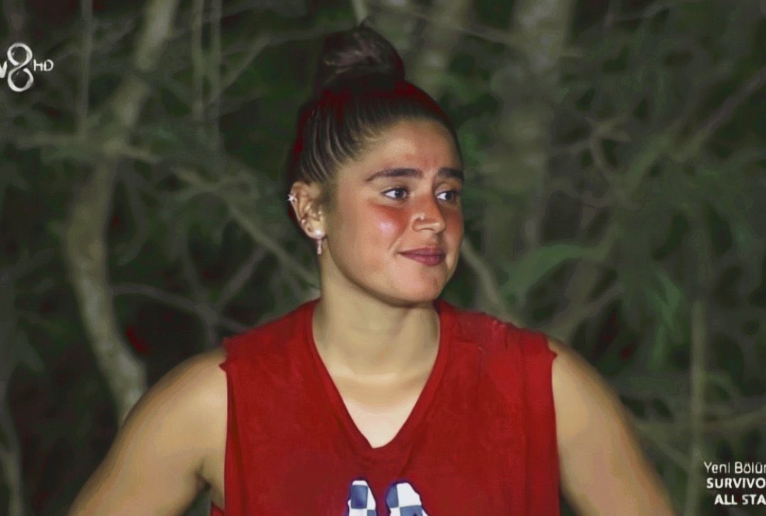 ayseyukselpics's tweet photo. Mücadelene sağlık Ayşe’miz🥺🌟 🤎

#Survivor| #SurvivorAllStar2022
#AyşeYüksel | #Survivor2022Allstar https://t.co/KtE8KzpEwk