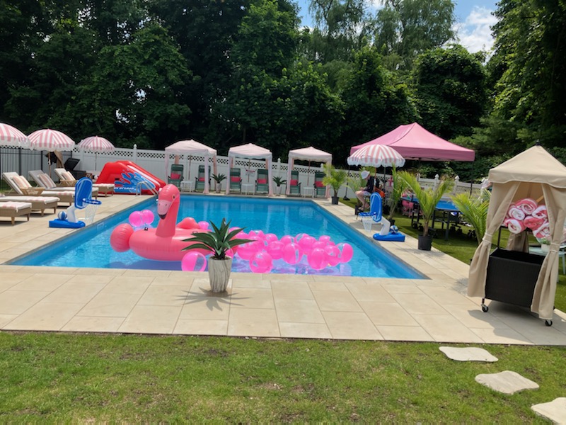 Westrockpools50's tweet image. Miami, FL or Wesley Hills, NY? Our customer had a vision and we executed! What do you think?
#westrockpools #westrockpoolandspa #dreampool #dreambackyard #summer2022 #poolgoals #swimmingpoolgoals #swimming