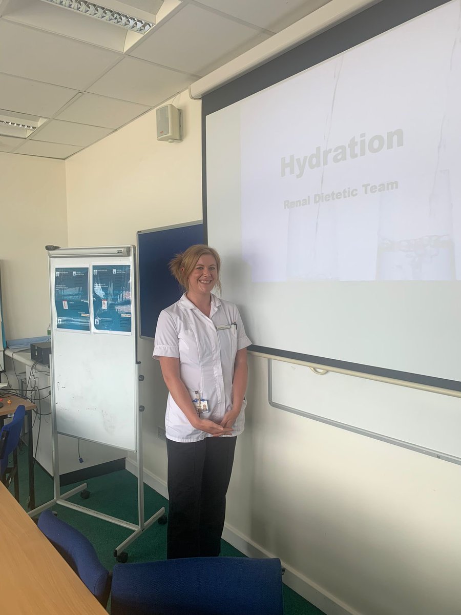AHPS_UHCW's tweet photo. As #DieteticsWeek comes to an end our lovely Dietetics Assistant Practitioner Jess delivered a talk on hydration and fluid balance! Well done Jess and all the other Dieticians who got involved this week! #AHPsinaction https://t.co/DdbCV5ls8N