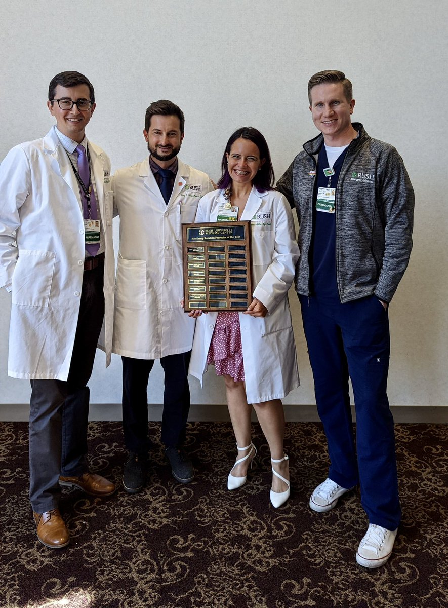 SNunezCruz's tweet photo. Congratulations to our graduating class of 2021-2022! 🤩💊 Thank you for making my first year back @RushPharm a great one and for the honor of Preceptor of the Year! I’m so proud of all of you! 🤗 Special shout out to my mentee for presenting me with the award! 💜 https://t.co/SB7kO3ciVN