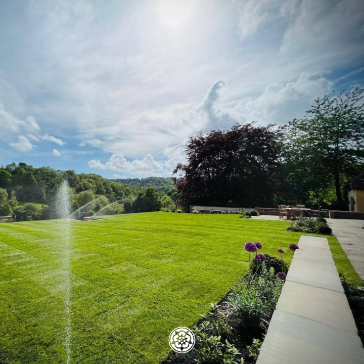 Yorkstonepaving's tweet photo. How beautiful is this finished garden featuring our York Stone paving and coping stones! If you're looking to transform your garden area in time for Summer then have a browse on our website!

#yorkstone #yorkstonesupplies #yorkshirestone #paving #stone #home  #homeandgarden https://t.co/bbByinXnjt