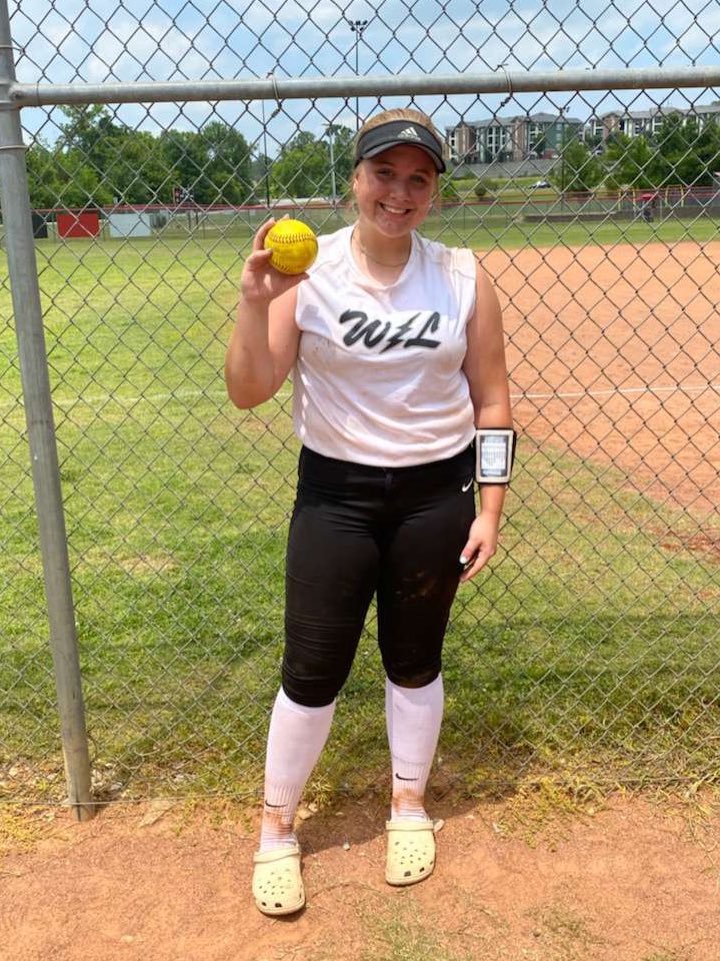 tnwl16u's tweet photo. @jaidesparrish hits one over center field fence this morning in our 7-2 win! We move to 2-0 with 2 more games today! https://t.co/bfmb4JPEM9