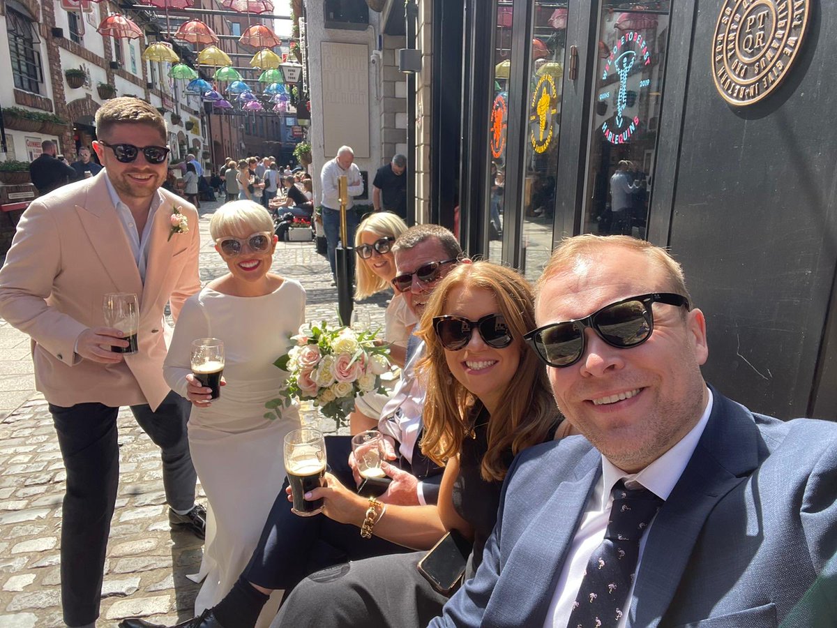 Wedding celebrations @#duke of York belfast ⁦<a href="/Kelly_C6/">Kelly Cunningham</a>⁩ ⁦<a href="/michellecunn/">Michelle Cunningham</a>⁩
