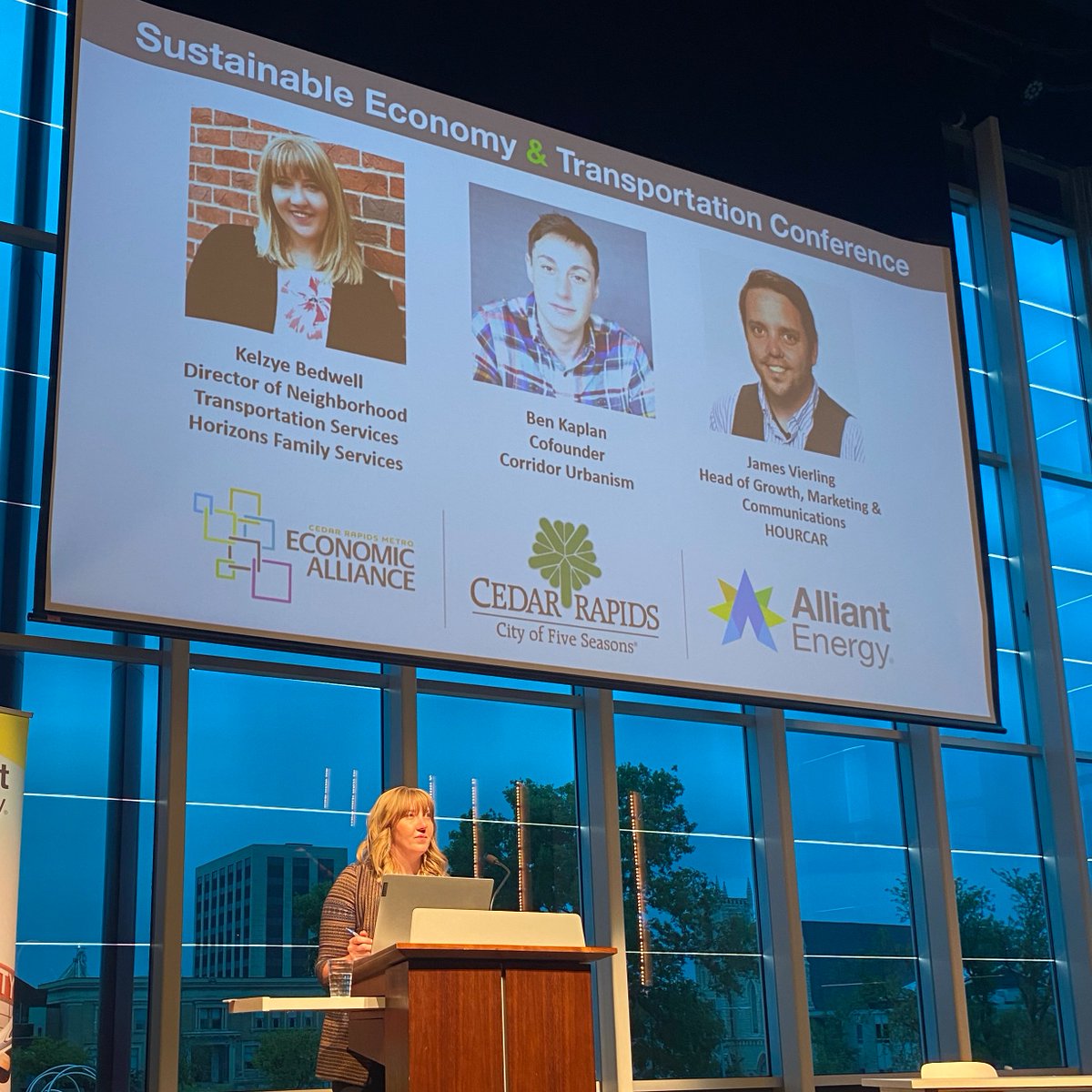 CityofCRiowa's tweet photo. Our summer GreenCR Newsletter is out now! Read about:

♻️ Our Sustainable Economy &amp; Transportation Conference recap
🏘️ Our Green Homes and Community Leaders programs
✏️ Our City-School Connections resources
➡️ Link: https://t.co/11UfQmKatc https://t.co/od9PEzqi3Z