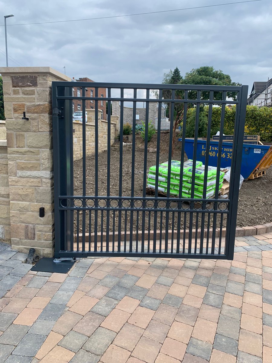 TQS Gates and Fencing tweet media