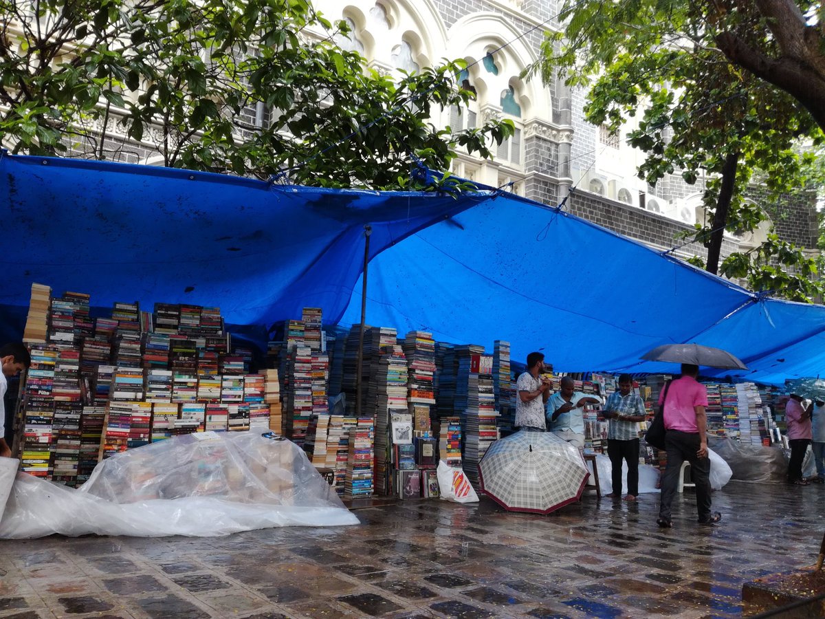 devamitrapanda's tweet photo. #myrandomclick #Bookscorner https://t.co/QjkZnMiwD7